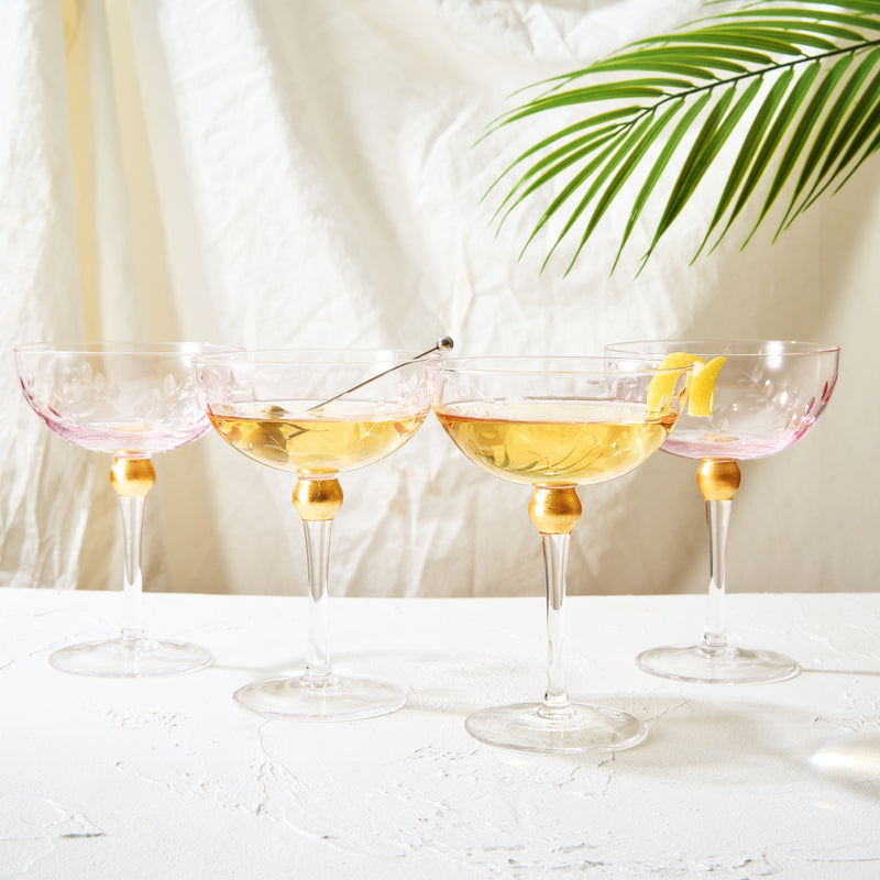 https://www.thewinesavant.com/cdn/shop/products/Pink-flower-coupes-set-of-4-4_1_800x.jpg?v=1698160692